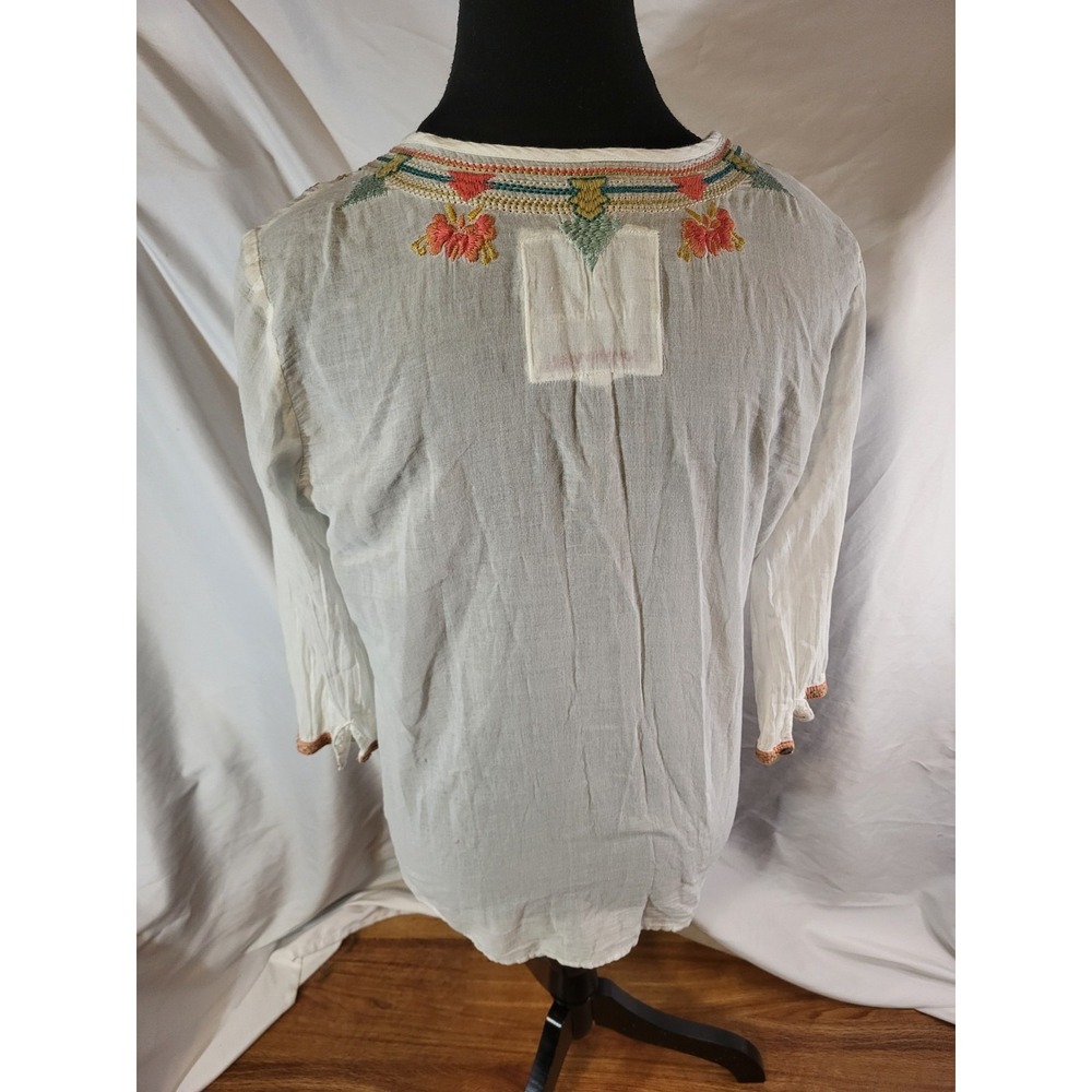3J Workshop Johnny Was Size Small White Embroidered Button Down Shirt Tunic - Picture 5 of 7